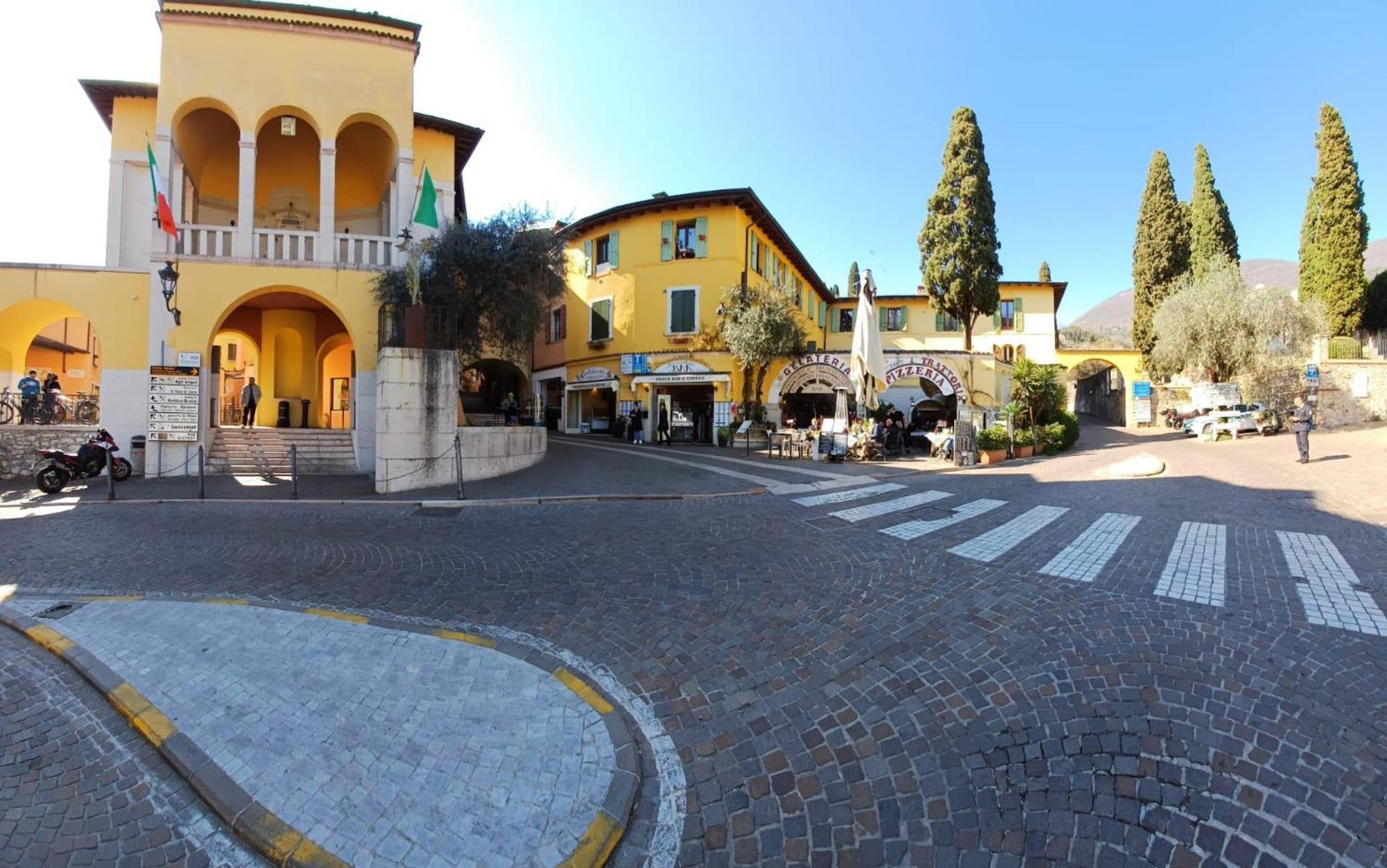 B&B Al Vittoriale Da Maja Gardone Riviera Exterior foto